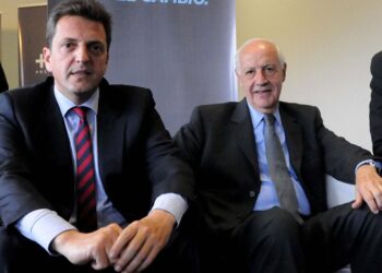 Massa y Lavagna definen el plan de estabilización económica
