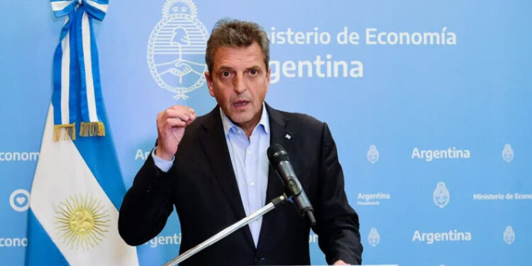 Sergio Massa anticipó que el FMI investigará la fuga de capitales del préstamo a Macri