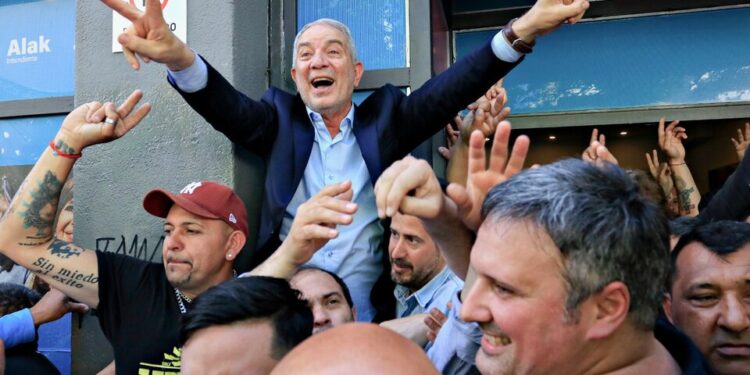 Ya es oficial: ganó Alak, aunque Garro no lo reconozca