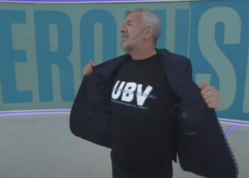 Un reconocimiento de Dady Brieva a la militancia de la Unidad Básica Virtual