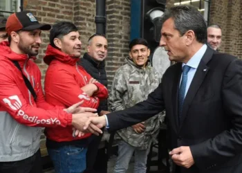 El plan de Sergio Massa para trabajadores de delivery: ART, obra social, jubilación y promesa de ley