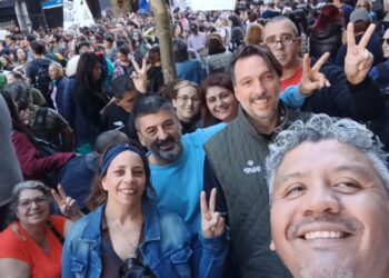 Unidad Básica Virtual acompañando la marcha en defensa de la universidades públicas