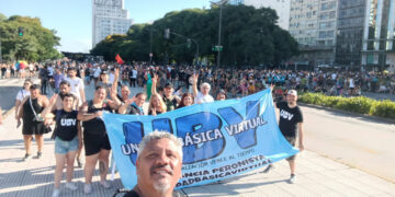 UBV marcha contra el fascismo, la discriminación y el autoritarismo