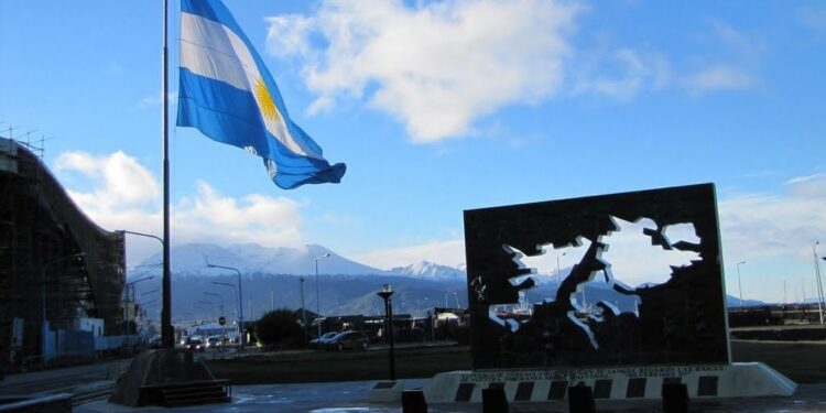 MALVINAS SI, FALKLANDS NUNCA
