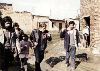 Con los pies en barro