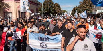 “Con medio país sin trabajo formal, la lucha sigue”