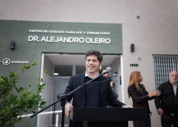Kicillof inauguró un nuevo centro de salud en Gerli
