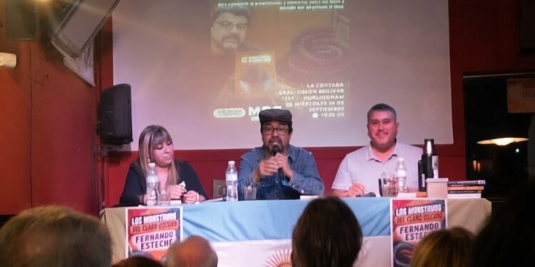 Esteche presentó su libro en Hurlingham
