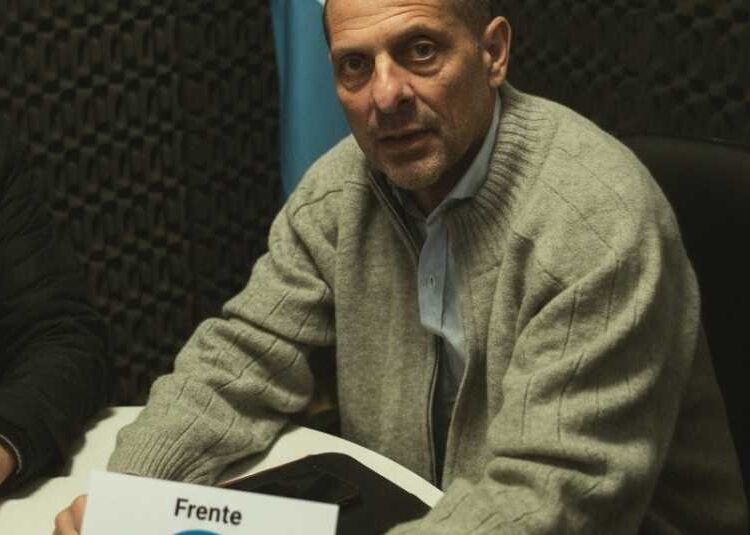 Minutti: “Nosotros como militantes de base queremos que tanto el Partido como el movimiento se ordenen.